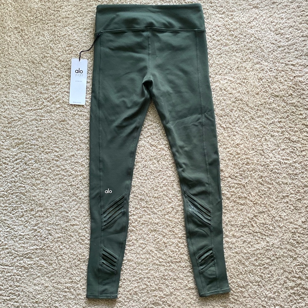 ALO Yoga Green Multi Legging Sz Large - Picture 3 of 15